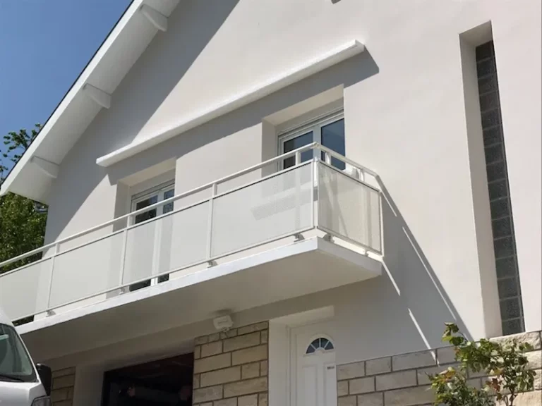 installation de garde corps à Vitry le Fraçois